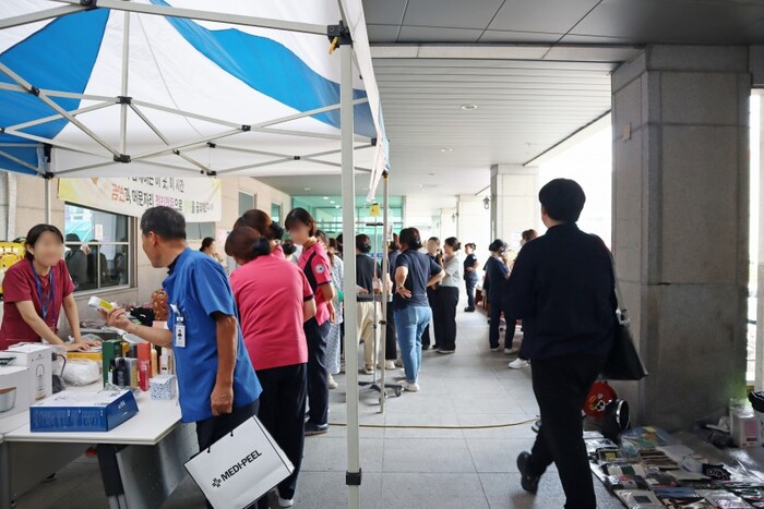 4212df18ecd611440a068d71d54c4647_1767583007_7839.jpg 4212df18ecd611440a068d71d54c4647_1767583007_7839.jpg